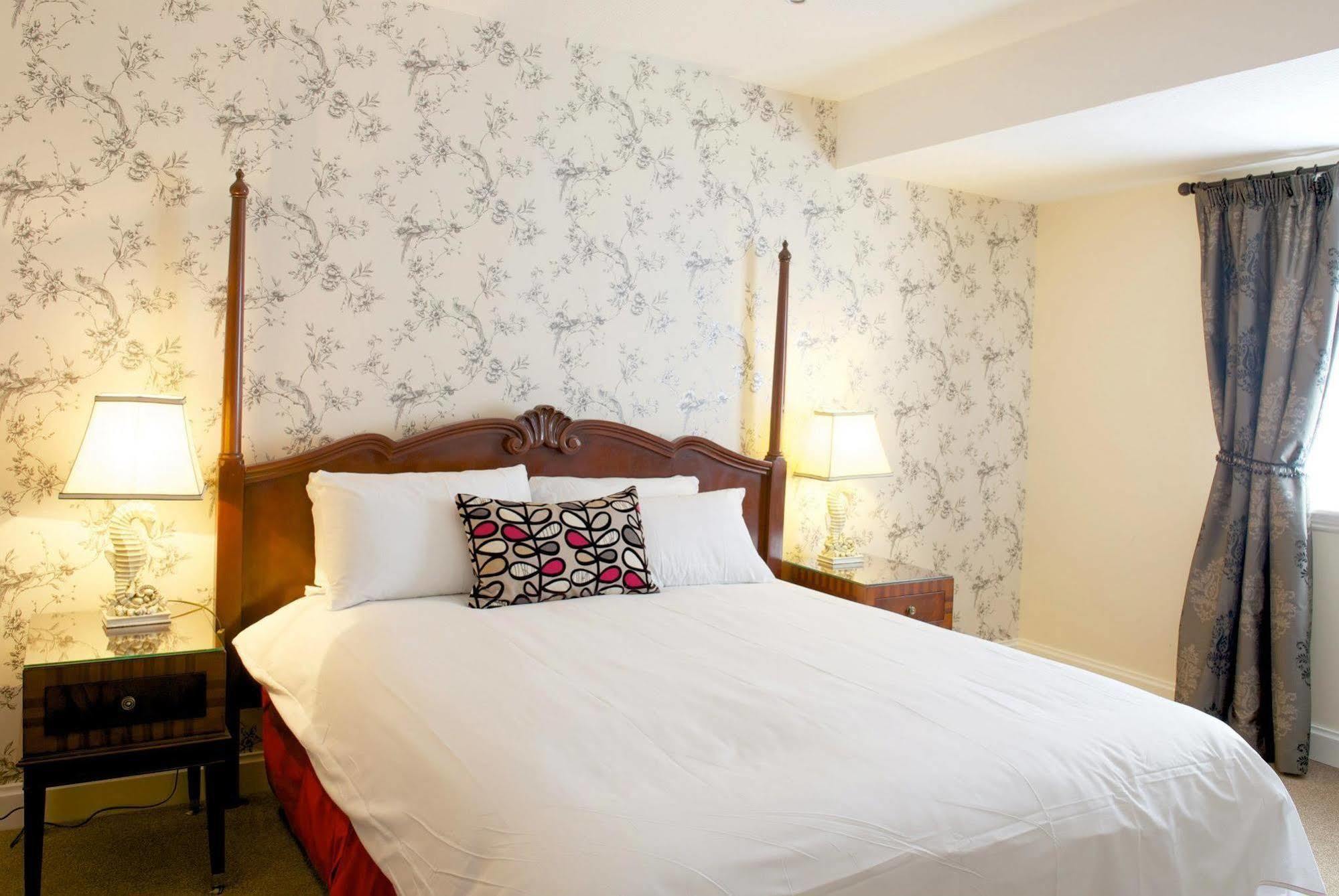 The Rose And Crown Hotel Wisbech Buitenkant foto