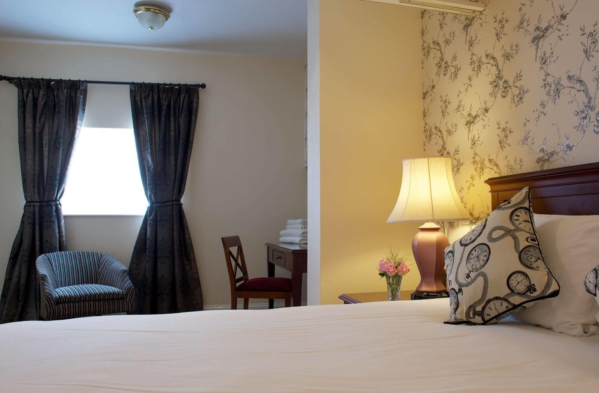 The Rose And Crown Hotel Wisbech Buitenkant foto